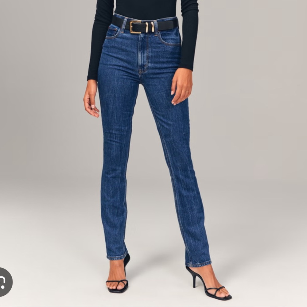 Abercrombie Ultra High Rise Slim Straight size 4S